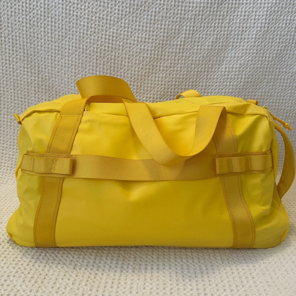 AWAY duffel bag NWOT Yellow - Picture 6 of 11
